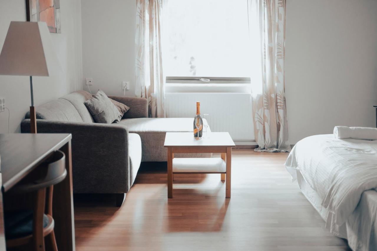 Nadden Hotell & Konferens Ramnas Bagian luar foto