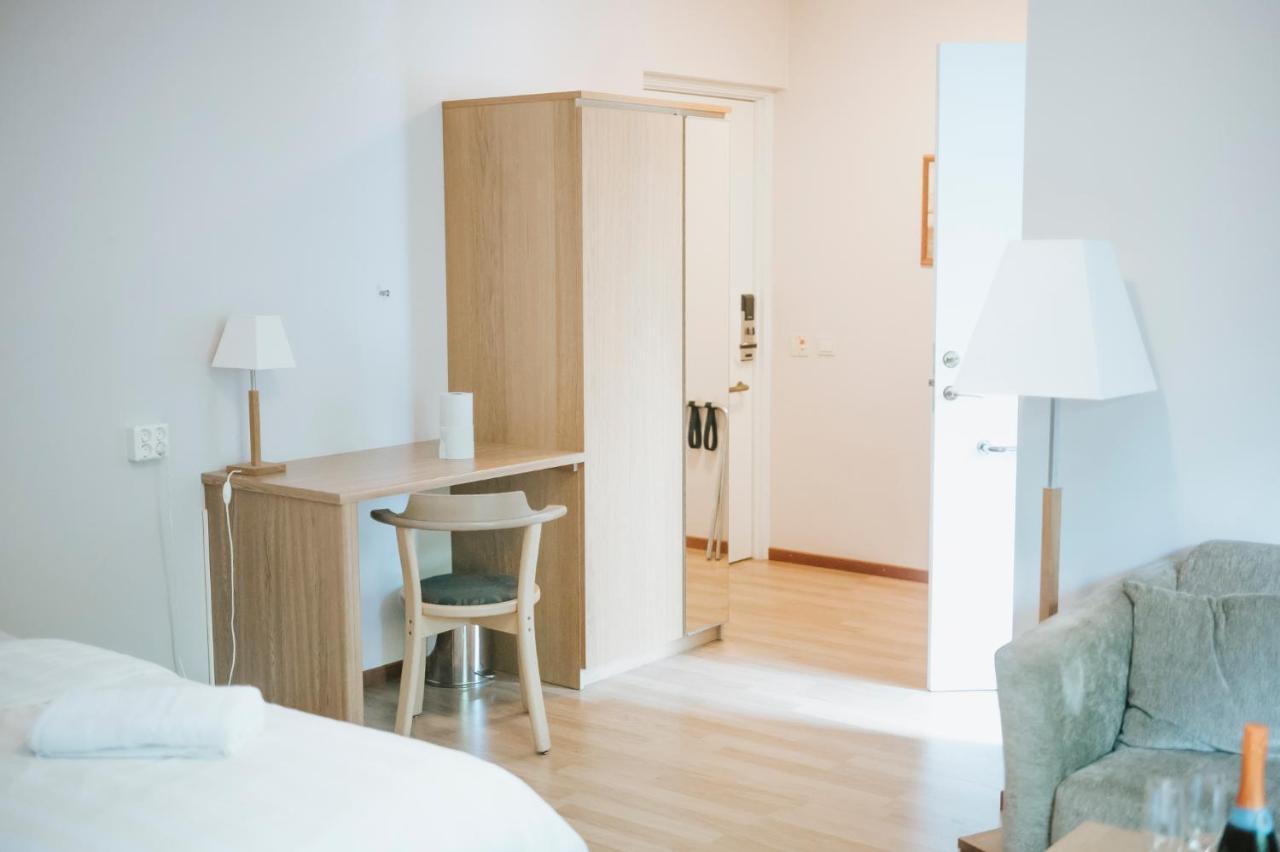 Nadden Hotell & Konferens Ramnas Bagian luar foto