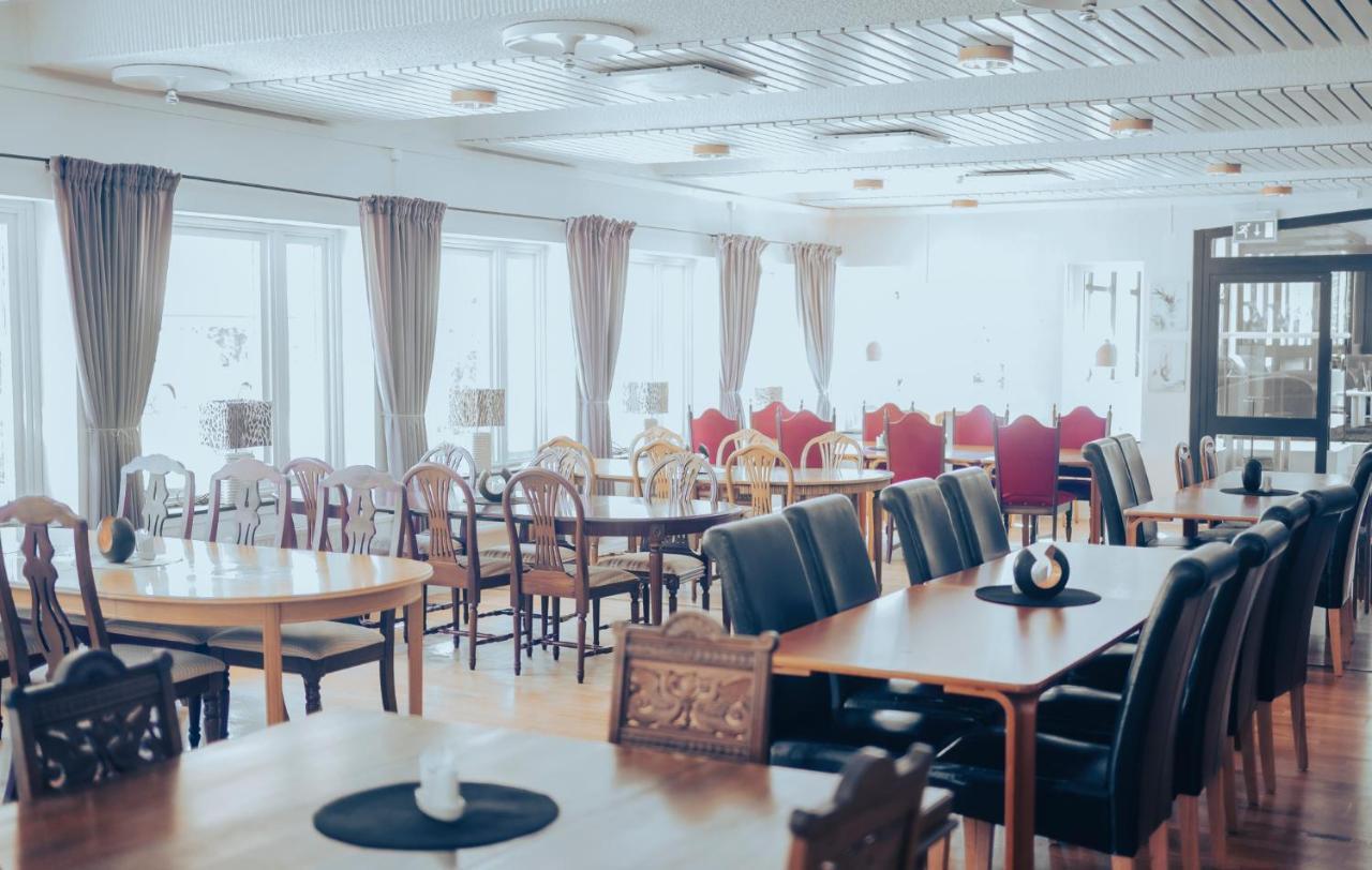 Nadden Hotell & Konferens Ramnas Bagian luar foto