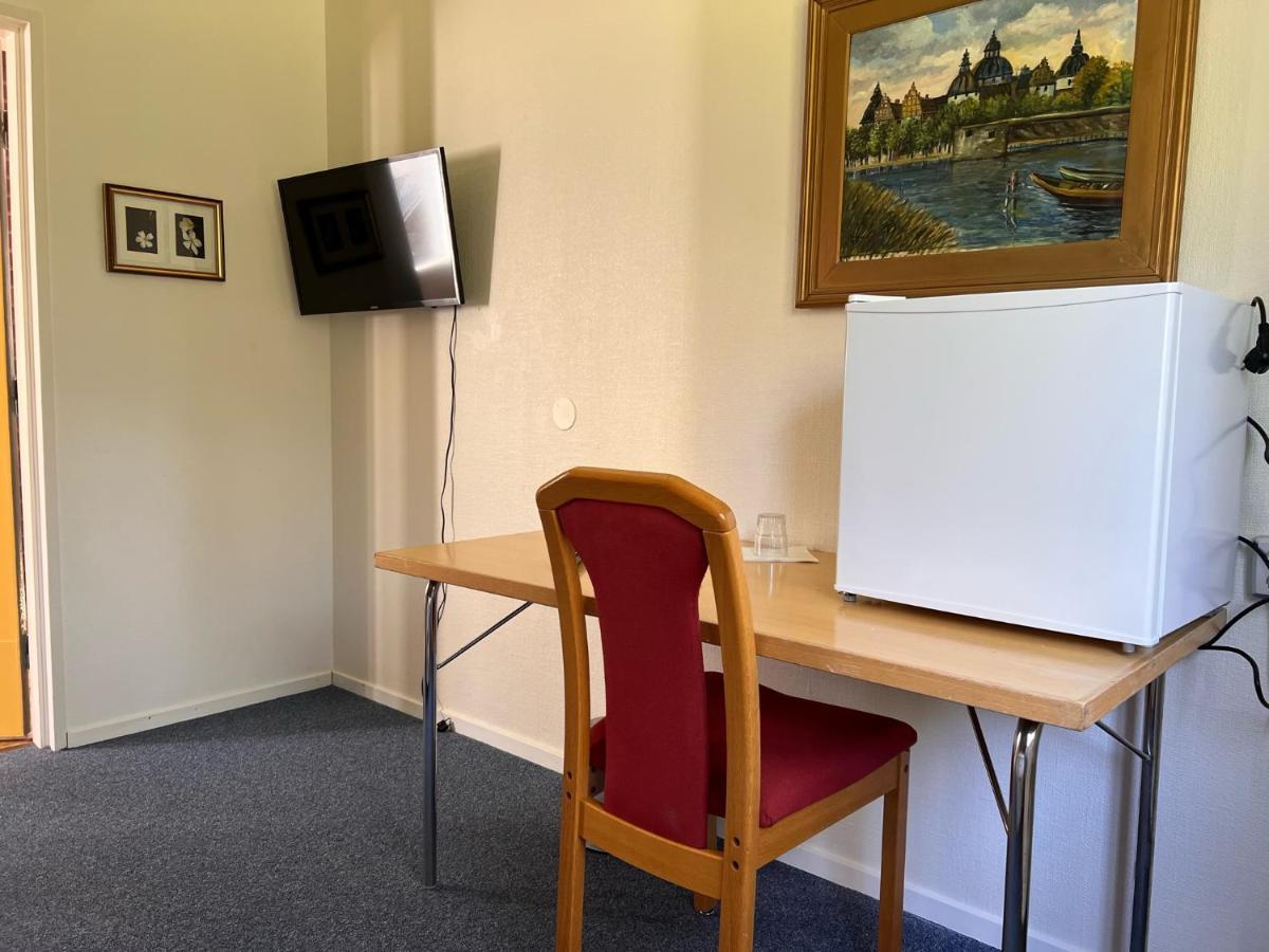 Nadden Hotell & Konferens Ramnas Bagian luar foto